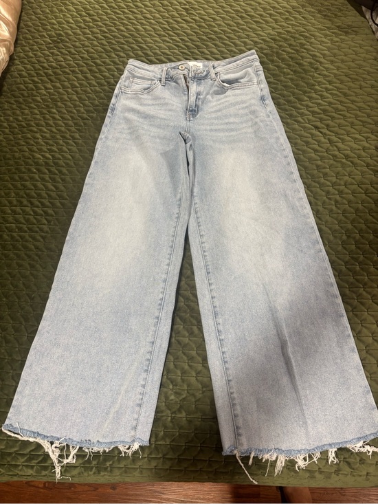 Vervet Denim - Light Blue Wide-Leg High-Rise Jeans with Frayed Hem